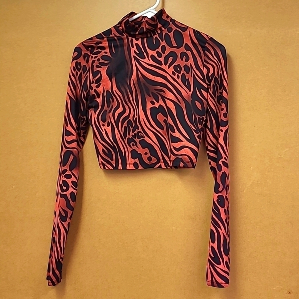 Bershka Size S Black and Orange Leopard Style Print Longsleeve Crop Top